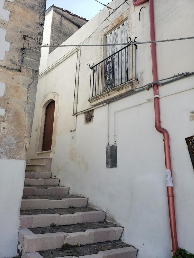Casa Santa Chiara - Affitti Brevi Italia Appartement Monte SantʼAngelo Buitenkant foto