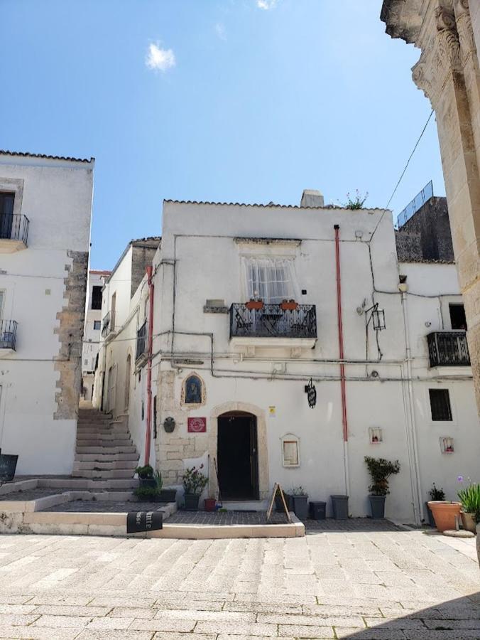 Casa Santa Chiara - Affitti Brevi Italia Appartement Monte SantʼAngelo Buitenkant foto